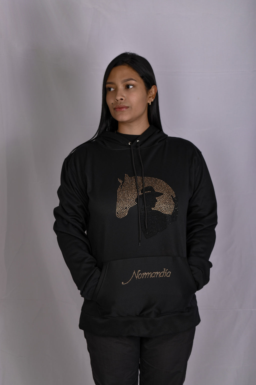 Buzo Silueta Bling logo